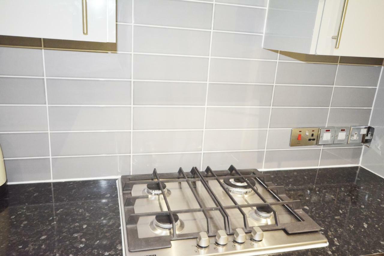 London Modern 4 Bedroom Apartment Eksteriør bilde